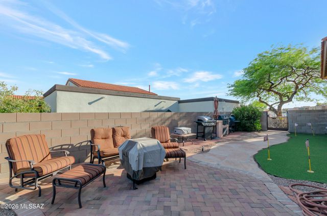 11384 N Sawtooth Road, Tucson, AZ 85737