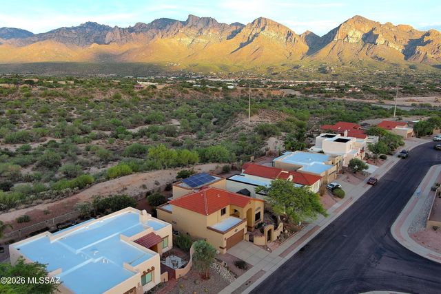 11384 N Sawtooth Road, Tucson, AZ 85737