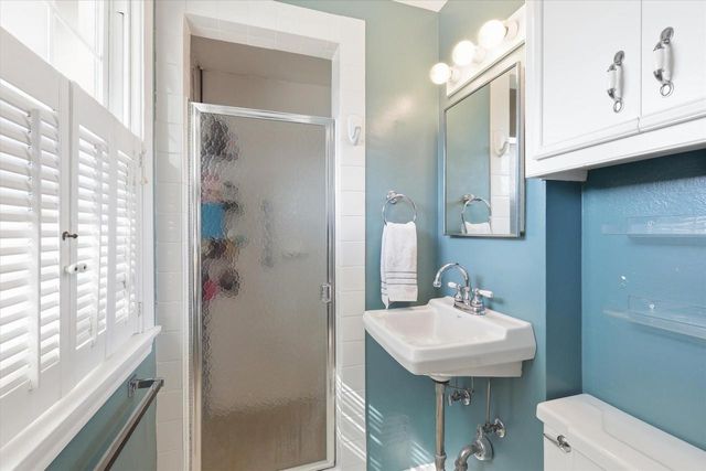 1427 SPRINGDALE LANE, Green Bay, WI 54304