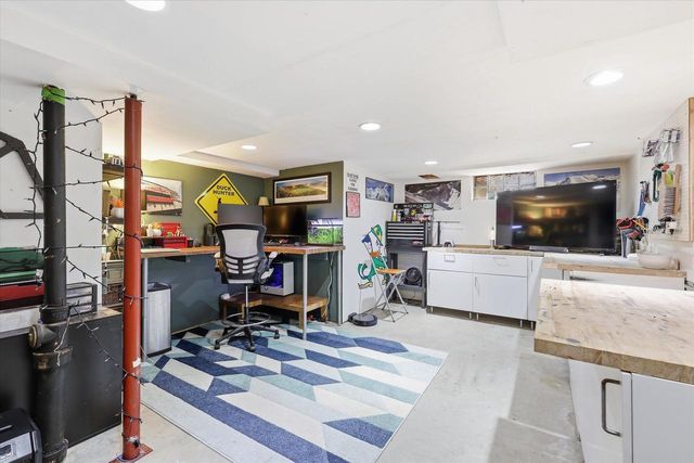 1427 SPRINGDALE LANE, Green Bay, WI 54304
