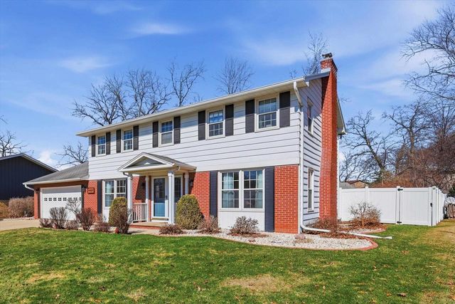 1427 SPRINGDALE LANE, Green Bay, WI 54304