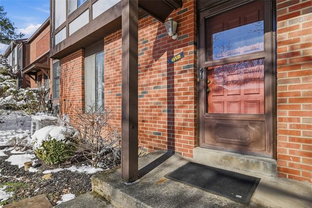 612 Sewickley Heights Dr, Aleppo, PA 15143