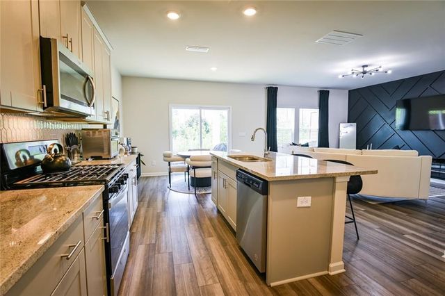 4480 Treadle Road SW, Mableton, GA 30126