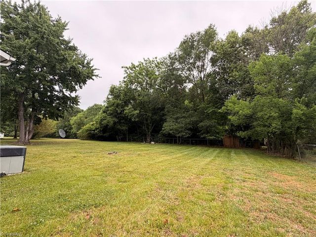 204 Blackstock Street, Eden, NC 27288