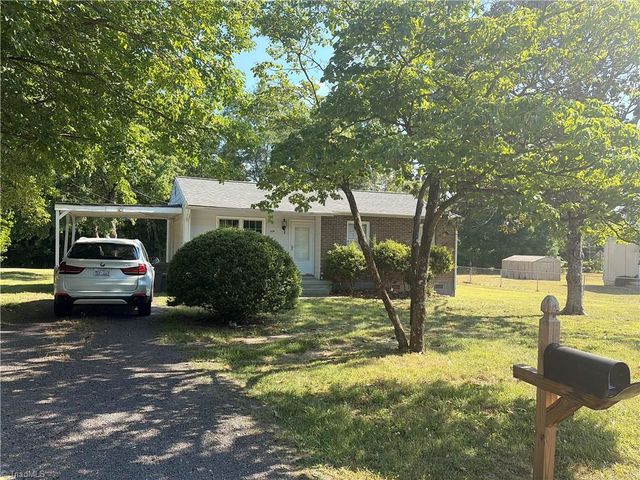 204 Blackstock Street, Eden, NC 27288