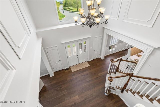 6 Hope Drive, Millstone, NJ 08510