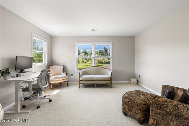 6 Hope Drive, Millstone, NJ 08510