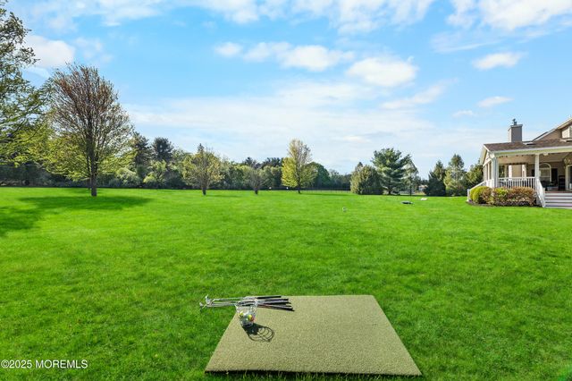 6 Hope Drive, Millstone, NJ 08510