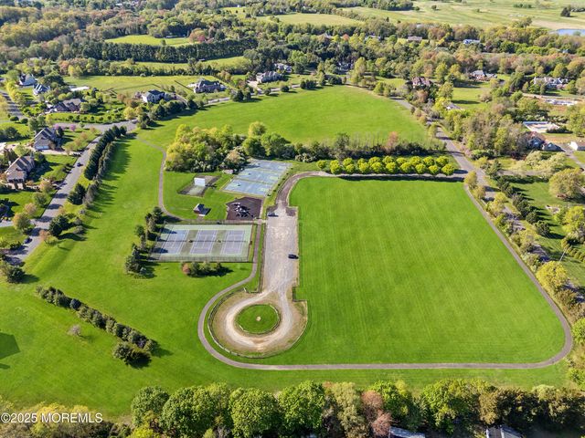 6 Hope Drive, Millstone, NJ 08510