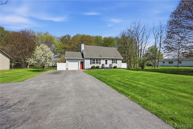 5082 Lake Road South, Sweden, NY 14420