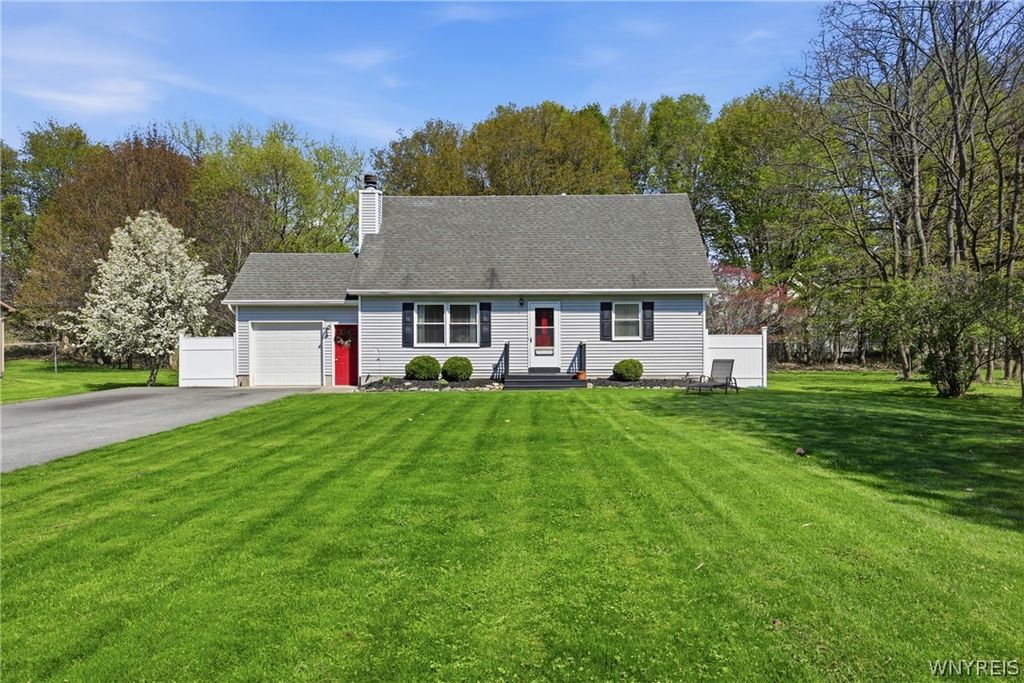 5082 Lake Road South, Sweden, NY 14420