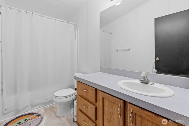 28207 73rd Avenue E, Graham, WA 98338