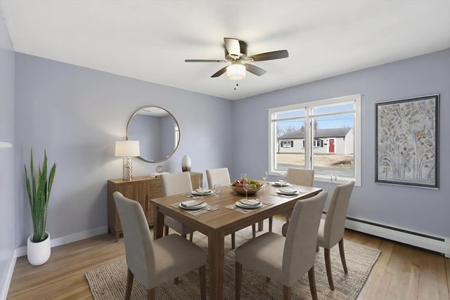 70 Warwick Rd, Chicopee, MA 01020