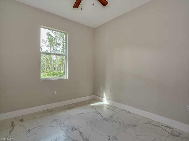 4226 68th AVE NE, Naples, FL 34120