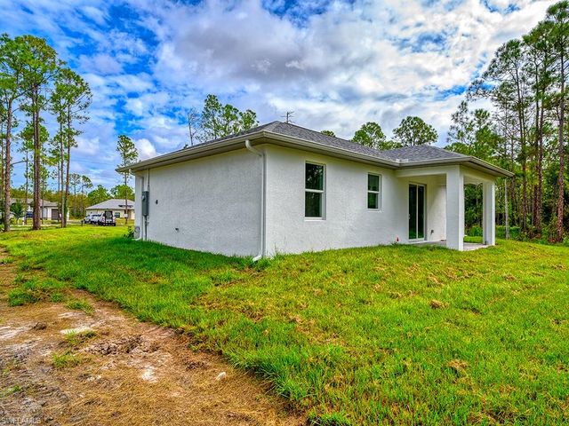 4226 68th AVE NE, Naples, FL 34120