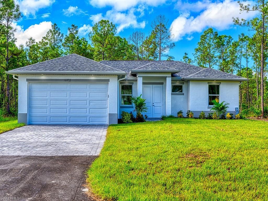 4226 68th AVE NE, Naples, FL 34120