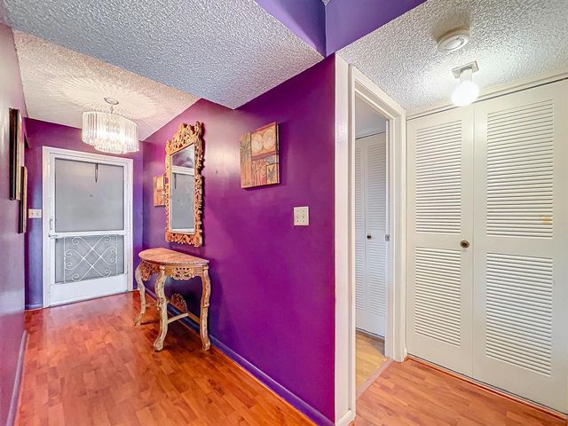 6080 NW 44th Street 408, Lauderhill, FL 33319