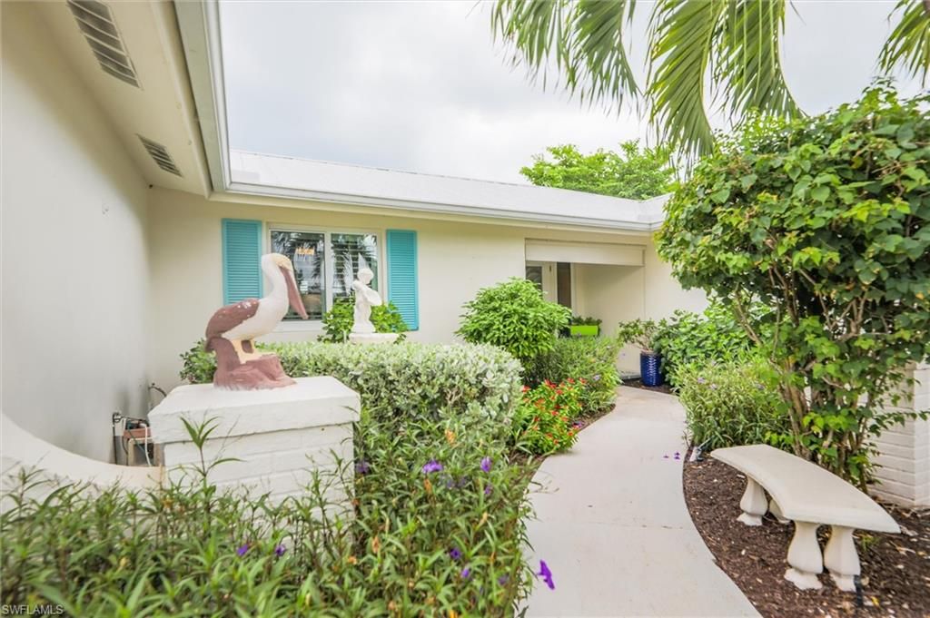 930 Lindgren BLVD, SANIBEL, FL 33957 — photo 2