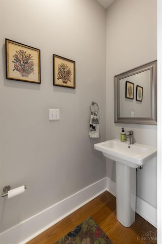 305 Seitz Street, Cincinnati, OH 45202