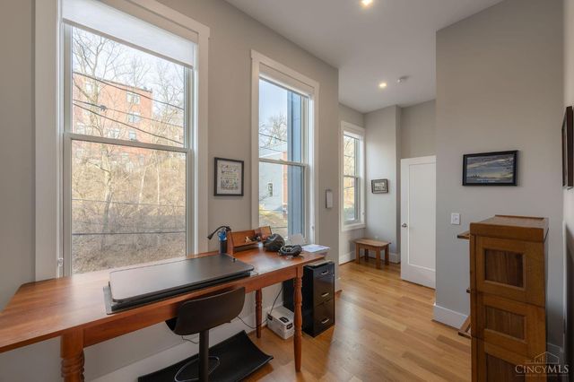 305 Seitz Street, Cincinnati, OH 45202