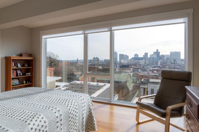 305 Seitz Street, Cincinnati, OH 45202