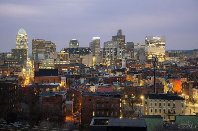 305 Seitz Street, Cincinnati, OH 45202