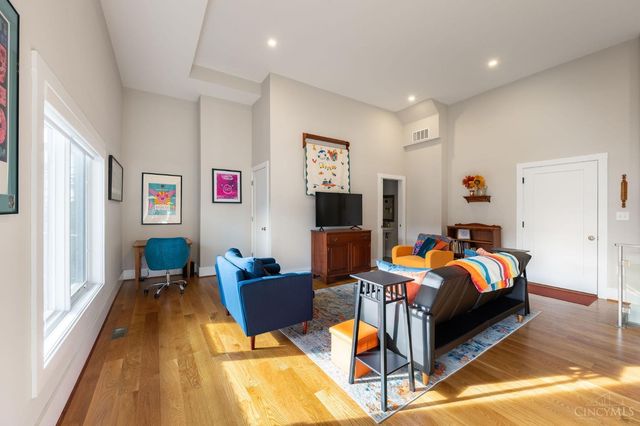 305 Seitz Street, Cincinnati, OH 45202