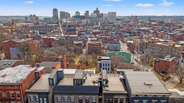 305 Seitz Street, Cincinnati, OH 45202