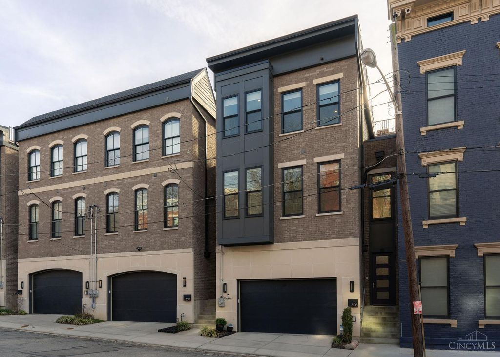 305 Seitz Street, Cincinnati, OH 45202