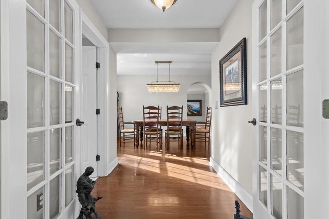 4025 Dupont Avenue S, Minneapolis, MN 55409