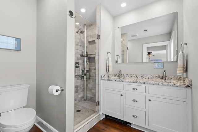 4025 Dupont Avenue S, Minneapolis, MN 55409