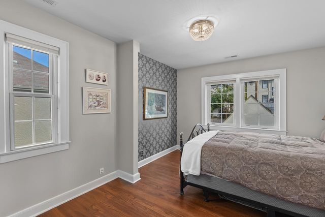 4025 Dupont Avenue S, Minneapolis, MN 55409