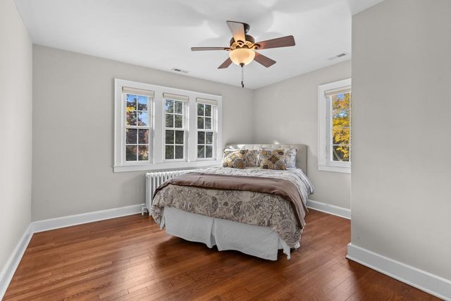 4025 Dupont Avenue S, Minneapolis, MN 55409