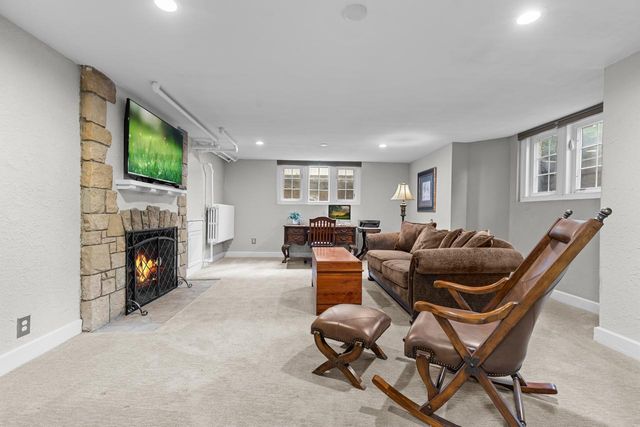 4025 Dupont Avenue S, Minneapolis, MN 55409