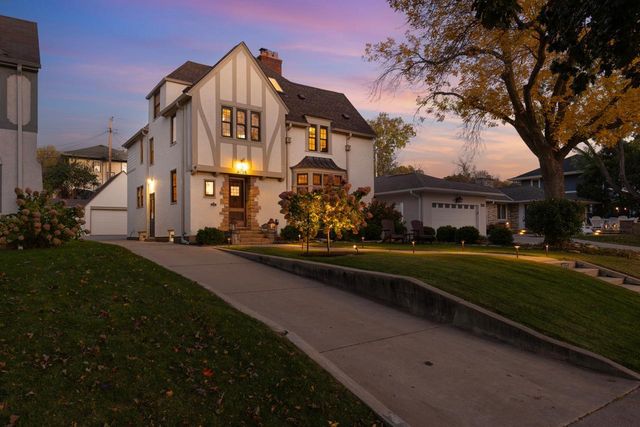 4025 Dupont Avenue S, Minneapolis, MN 55409