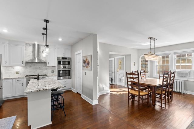 4025 Dupont Avenue S, Minneapolis, MN 55409