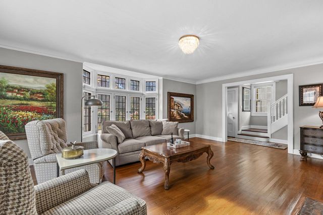 4025 Dupont Avenue S, Minneapolis, MN 55409