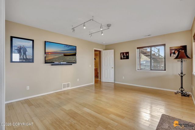 18701 France Circle, Anchorage, AK 99516