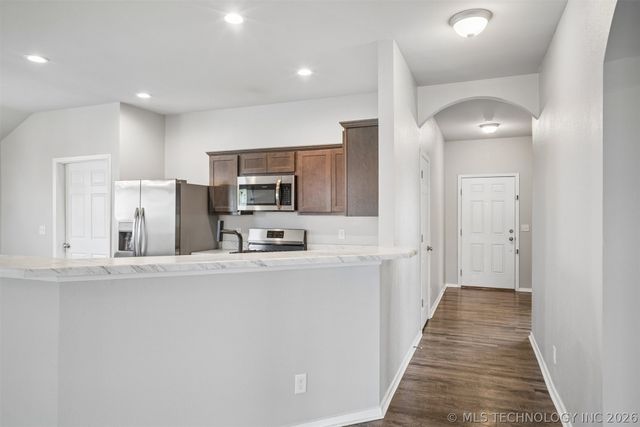 11428 S 239th East Avenue, Broken Arrow, OK 74014