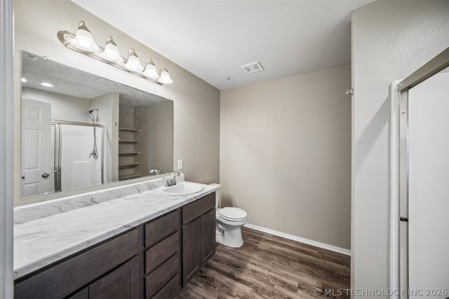 11428 S 239th East Avenue, Broken Arrow, OK 74014