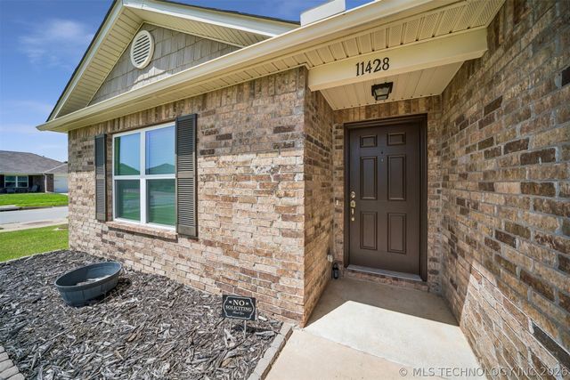 11428 S 239th East Avenue, Broken Arrow, OK 74014