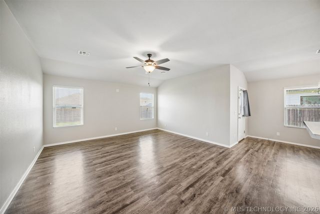 11428 S 239th East Avenue, Broken Arrow, OK 74014