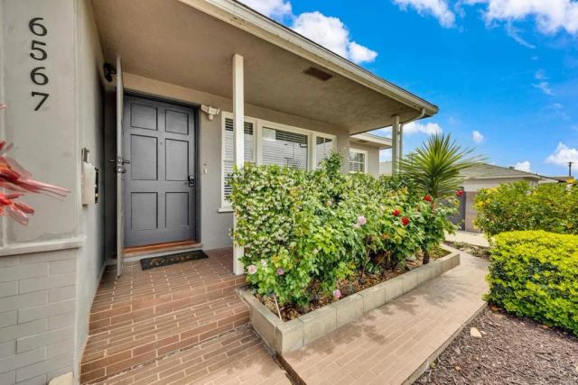 6567 Carthage Street, San Diego, CA 92120