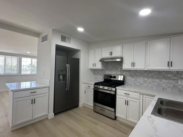 30201 San Diego Drive, Cathedral City, CA 92234