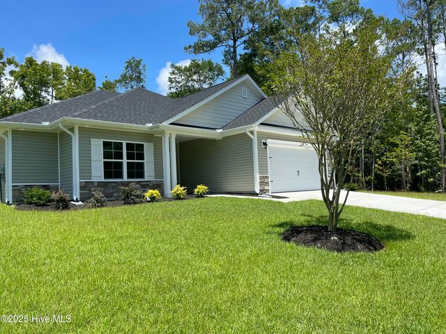 1021 Wood Creek Road NE, Leland, NC 28451