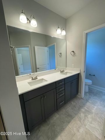 1021 Wood Creek Road NE, Leland, NC 28451