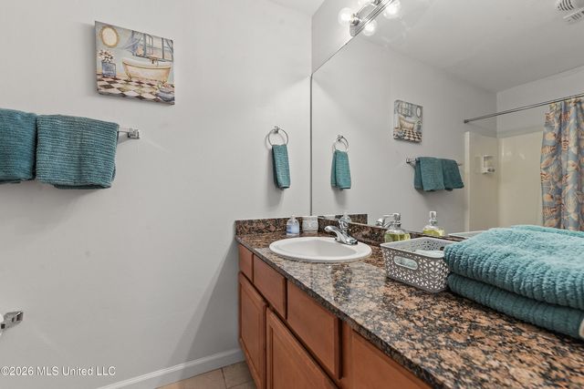 1270 Century Oaks, B, Gulfport, MS 39507