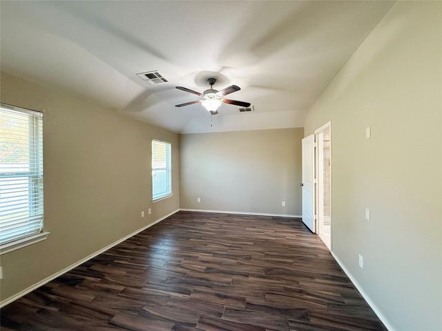 1626 Thornhollow Drive, Houston, TX 77014
