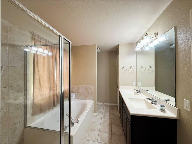 1626 Thornhollow Drive, Houston, TX 77014