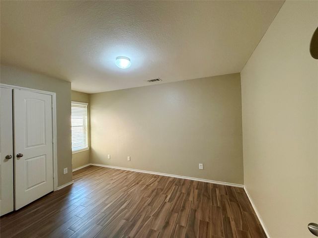 1626 Thornhollow Drive, Houston, TX 77014